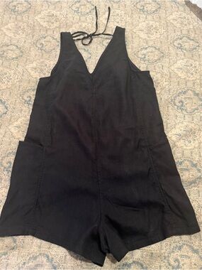 Athleta Black Linen Sleeveless V-Neck Romper